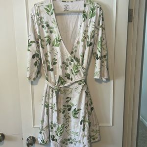 Caden Lane robe